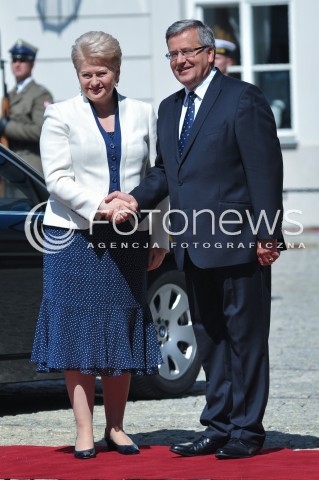  22.07.2014 WARSZAWA<br />SPOTKANIE PREZYDENTOW GRUPY WYSZEHRADZKIEJ<br />N/Z DALIA GRYBAUSKAITE PREZYDENT RP BRONISLAW KOMOROWSKI<br /> 