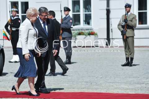  22.07.2014 WARSZAWA<br />SPOTKANIE PREZYDENTOW GRUPY WYSZEHRADZKIEJ<br />N/Z DALIA GRYBAUSKAITE PREZYDENT RP BRONISLAW KOMOROWSKI<br /> 
