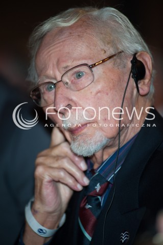  24.07.2014 WARSZAWA<br />PREMIERA FILMU ZDOBYC MIASTO EWY EWART<br />N/Z PILOT RAF LAWRENCE TOFT<br /> 