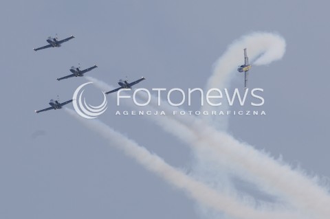  27.07.2014 GDYNIA<br />MISTRZOSTWA SWIATA RED BULL AIR RACE W GDYNII<br />Red Bull Air Race World Championship 2014 in Gdynia, Poland<br />N/Z ZESPOL BREITLING JET TEAM LATAJACY NA SAMOLOT AERO L-39 ALBATROS<br /> 