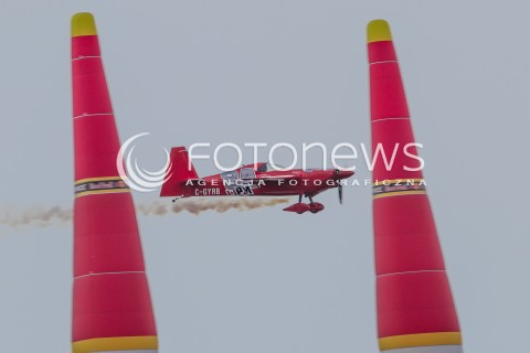  27.07.2014 GDYNIA <br />MISTRZOSTWA SWIATA RED BULL AIR RACE W GDYNII <br />Red Bull Air Race World Championship 2014 in Gdynia, Poland <br />N/Z PETE MCLEOD - SAMOLOT EDGE 540 V3<br /> 