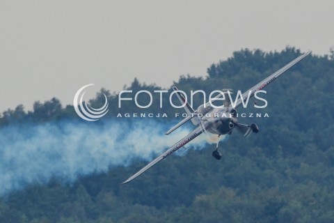  27.07.2014 GDYNIA <br />MISTRZOSTWA SWIATA RED BULL AIR RACE W GDYNII <br />Red Bull Air Race World Championship 2014 in Gdynia, Poland <br />N/Z HANNES ARCH - SAMOLOT EDGE 540 V3<br /> 