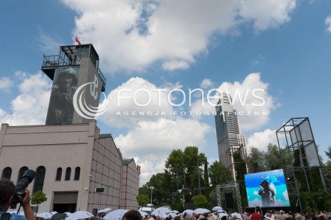  30.07.2014 WARSZAWA MUZEUM POWSTANIA WARSZAWSKIEGO<br />70 ROCZNICA POWSTANIA WARSZAWSKIEGO<br />N/Z WIEZA MUZEUM POWSTANIA WARSZAWSKIEGO FLAGA<br /> 