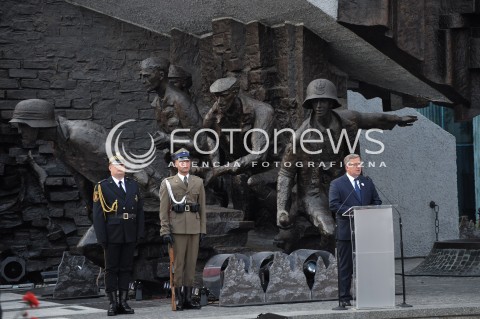  31.07.2014 WARSZAWA<br />70 ROCZNICA POWSTANIA WARSZAWSKIEGO<br />APEL POLEGLYCH PRZY POMNIKU POWSTANIA WARSZAWSKIEGO<br />N/Z PREZYDENT RP BRONISLAW KOMOROWSKI<br /> 