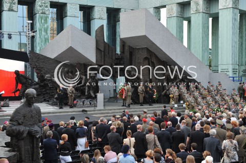 Apel Poległych przy Pomniku Powstania Warszawskiego w Warszawie
