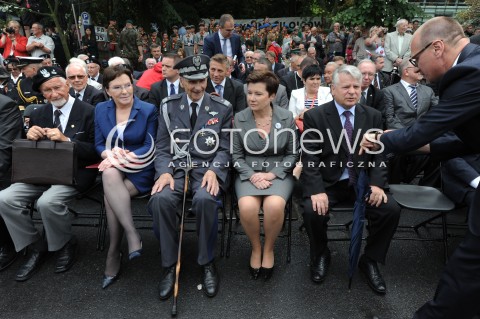  01.08.2014 WARSZAWA<br />UROCZYSTOSCI POWSTANCZE W WARSZAWIE<br />N/Z PREZYDENT MIASTA STOLECZNEGO WARSZAWY HANNA GRONKIEWICZ WALTZ MARSZALEK SEJMU RP EWA KOPACZ GENERAL BRYGADY ZBIGNIEW SCIBOR RYLSKI PREZES ZARZADU GLOWNEGO ZWIAZKU POWSTANCOW WARSZAWSKICH  MARSZALEK SENATU RP BOGDAN BORUSEWICZ<br /> 