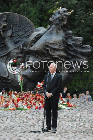  01.08.2014 WARSZAWA<br />UROCZYSTOSCI POWSTANCZE W WARSZAWIE<br />N/Z WOJEWODA MAZOWIECKI JACEK KOZLOWSKI<br /> 
