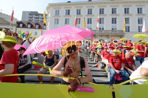  04.08.2014 WARSZAWA<br />71 TOUR DE POLOGNE 2014 W WARSZAWIE<br />N/Z WIDZOWIE ORGANIZATORZY OPRAWA ORGANIZACJA BACKSTAGE<br /> 