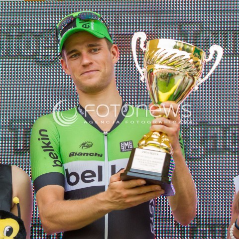  05.08.2014 RZESZOW<br />71 TOUR DE POLOGNE - ETAP III META W RZESZOWIE<br />N/Z THEO BOS DEKORACJA RADOSC WYGRANA PODIUM PUCHAR NAGRODA ZWYCIEZCA<br /> 