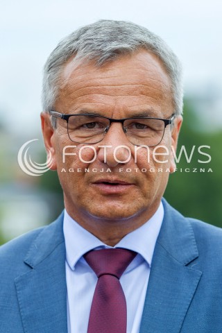  13.08.2014 RZESZOW<br />MINISTER SPORTU ANDRZEJ BIERNAT PODCZAS WIZYTY W SKATEPARKU W RZESZOWIE<br />N/Z ANDRZEJ BIERNAT<br /> 