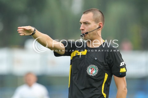  13.08.2014 RZESZOW PILKA NOZNA<br />PUCHAR POLSKI - I RUNDA<br />MECZ STAL RZESZOW - GORNIK LECZNA<br />N/Z ZBIGNIEW DOBRYNIN SEDZIA SYLWETKA <br /> 