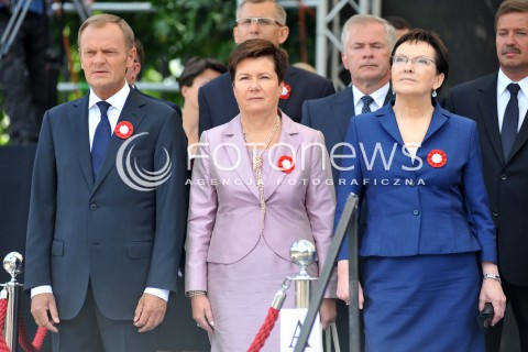  15.08.2014 WARSZAWA<br />OBCHODY SWIETA WOJSKA POLSKIEGO W WARSZAWIE<br />UROCZYSTOSCI PANSTWOWE<br />N/Z PREMIER DONALD TUSK HANNA GRONKIEWICZ WALTZ EWA KOPACZ<br /> 