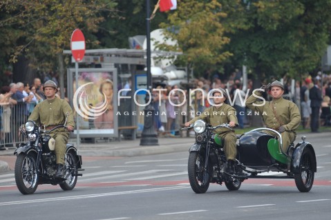  15.08.2014 WARSZAWA<br />OBCHODY SWIETA WOJSKA POLSKIEGO W WARSZAWIE<br />UROCZYSTOSCI PANSTWOWE<br />N/Z POJAZD WOJSKOWY<br /> 