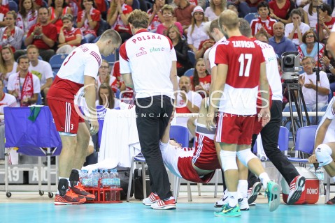  16.08.2014 KRAKOW ARENA<br />XII MEMORIAL HUBERTA JERZEGO WAGNERA<br />MECZ POLSKA - BULGARIA<br />N/Z MARIUSZ WLAZLY BOL URAZ KONTUZJA NOGA EMOCJE<br /> 