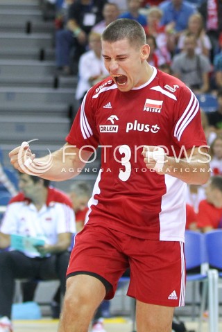  17.08.2014 KRAKOW ARENA<br />XII MEMORIAL HUBERTA JERZEGO WAGNERA<br />MECZ POLSKA - CHINY<br />N/Z DAWID KONARSKI SYLWETKA RADOSC EMOCJE <br /> 