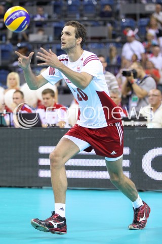  18.08.2014 KRAKOW ARENA<br />XII MEMORIAL HUBERTA JERZEGO WAGNERA<br />MECZ POLSKA - ROSJA ( MATCH POLAND - RUSSIA ) <br />N/Z MATEUSZ MIKA SYLWETKA<br /> 