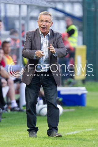  22.08.2014 LODZ PILKA NOZNA POLSKA PIERWSZA LIGA SEZON 2014/2015 FOOTBALL POLISH  WIDZEW LODZ - GKS TYCHY N/Z TRENER WLODZIMIERZ TYLAK SYLWETKA EMOCJE  