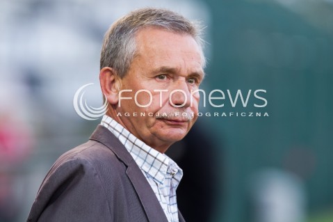  22.08.2014 LODZ PILKA NOZNA POLSKA PIERWSZA LIGA SEZON 2014/2015 FOOTBALL POLISH  WIDZEW LODZ - GKS TYCHY N/Z TRENER WLODZIMIERZ TYLAK SYLWETKA  