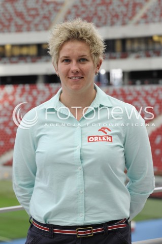  22.08.2014 WARSZAWA STADION NARODOWY<br />KONFERENCJA PRASOWA PRZED MEMORIALEM KAMILI SKOLIMOWSKIEJ<br />N/Z ANITA WLODARCZYK - ZDJECIE POZOWANE GLOWKA PORTRET SYLWETKA<br /> 