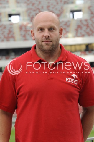  22.08.2014 WARSZAWA STADION NARODOWY<br />KONFERENCJA PRASOWA PRZED MEMORIALEM KAMILI SKOLIMOWSKIEJ<br />N/Z PIOTR MALACHOWSKI - ZDJECIE POZOWANE GLOWKA PORTRET SYLWETKA<br /> 
