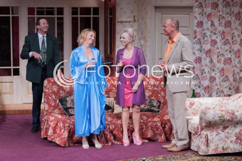  03.09.2014 WARSZAWA TEATR CAPITOL<br />
PROBA MEDIALNA KIEDY KOTA NIE MA<br />
N/Z PIOTR CYRWUS VIOLETTA VIOLA ARLAK  MAJA BARELKOWSKA PIOTR ZELT<br />
 