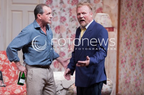  03.09.2014 WARSZAWA TEATR CAPITOL<br />
PROBA MEDIALNA KIEDY KOTA NIE MA<br />
N/Z WOJCIECH WYSOCKI JACEK LENARTOWICZ<br />
 