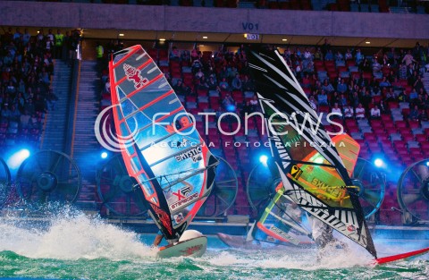 Windsurfing na Narodowym w Warszawie