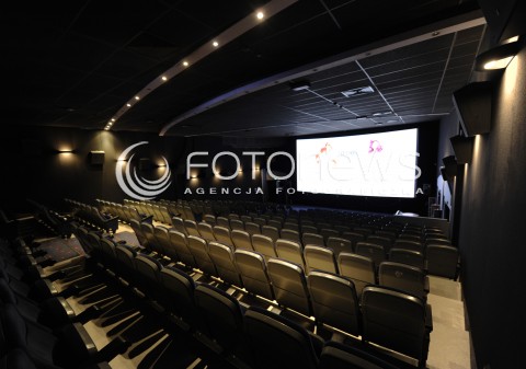  10.09.2014 WARSZAWA<br />
KINO FEMINA JUZ ZA KILKA DNI MA ZOSTAC ZAMKNIETE A W JEGOMIEJSCE W CENTRUM WARSZAWY POWSTANIE SKLEP BIEDRONKA<br />
N/Z SALA KINOWA<br />
 