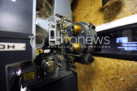  10.09.2014 WARSZAWA<br />
KINO FEMINA JUZ ZA KILKA DNI MA ZOSTAC ZAMKNIETE A W JEGOMIEJSCE W CENTRUM WARSZAWY POWSTANIE SKLEP BIEDRONKA<br />
N/Z KABINA PROJEKCYJNA ZAPLECZE<br />
 