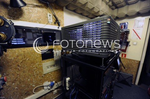  10.09.2014 WARSZAWA<br />
KINO FEMINA JUZ ZA KILKA DNI MA ZOSTAC ZAMKNIETE A W JEGOMIEJSCE W CENTRUM WARSZAWY POWSTANIE SKLEP BIEDRONKA<br />
N/Z KABINA PROJEKCYJNA ZAPLECZE<br />
 