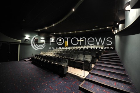  10.09.2014 WARSZAWA<br />
KINO FEMINA JUZ ZA KILKA DNI MA ZOSTAC ZAMKNIETE A W JEGOMIEJSCE W CENTRUM WARSZAWY POWSTANIE SKLEP BIEDRONKA<br />
N/Z SALA KINOWA<br />
 