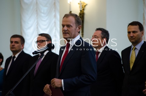  11.09.2014 WARSZAWA PREMIER DONALD TUSK SKLADA DYMISJE RZADU NA RECE PREZYDENTA RP BRONISLAWA KOMOROWSKIEGO N/Z PREMIER DONALD TUSK  