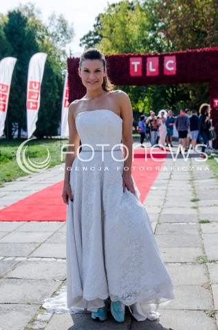  14.09.2014 WARSZAWA PIERWSZY CHARYTATYWNY BIEG W SUKNIACH SLUBNYCH  N/Z KATARZYNA KEPKA  