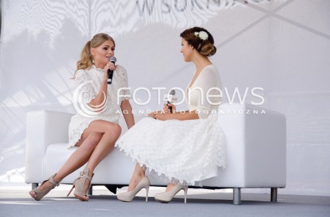  14.09.2014 WARSZAWA PIERWSZY CHARYTATYWNY BIEG W SUKNIACH SLUBNYCH  N/Z JOANNA JABLCZYNSKA VIOLA PIEKUT  