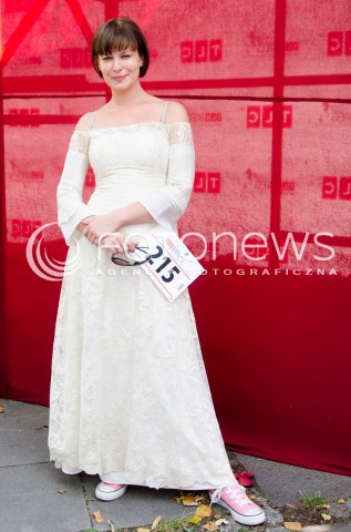  14.09.2014 WARSZAWA PIERWSZY CHARYTATYWNY BIEG W SUKNIACH SLUBNYCH  N/Z ANETA TODORCZUK-PERCHUC  