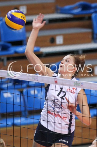  19.09.2014 RZESZOW <br />SIATKOWKA<br />TURNIEJ ZESPOLOW ORLENLIGI PRZED SEZONEM 2014/2015<br />MECZ DEVELOPRES SKYRES RZESZOW - MUSZYNIANKA MUSZYNA<br />N/Z JUSTYNA SOSNOWSKA SYLWETKA<br /> 