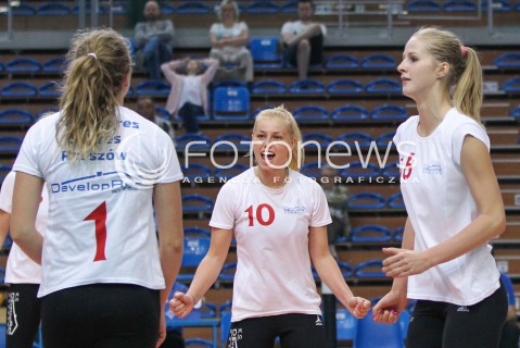  19.09.2014 RZESZOW <br />SIATKOWKA<br />TURNIEJ ZESPOLOW ORLENLIGI PRZED SEZONEM 2014/2015<br />MECZ DEVELOPRES SKYRES RZESZOW - MUSZYNIANKA MUSZYNA<br />N/Z KAROLINA FILIPOWICZ SYLWETKA <br /> 
