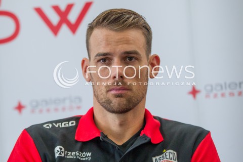  25.09.2014 RZESZOW <br />PREZENTACJA NOWYCH ZAWODNIKOW ASSECO RESOVII RZESZOW <br />N/Z RUSSELL HOLMES <br /> 