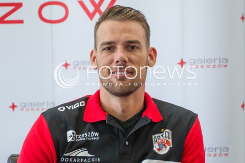  25.09.2014 RZESZOW <br />PREZENTACJA NOWYCH ZAWODNIKOW ASSECO RESOVII RZESZOW <br />N/Z RUSSELL HOLMES GLOWKA PORTRET SYLWETKA<br /> 