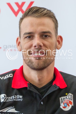  25.09.2014 RZESZOW <br />PREZENTACJA NOWYCH ZAWODNIKOW ASSECO RESOVII RZESZOW <br />N/Z RUSSELL HOLMES GLOWKA PORTRET SYLWETKA<br /> 
