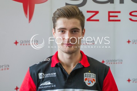  25.09.2014 RZESZOW <br />PREZENTACJA NOWYCH ZAWODNIKOW ASSECO RESOVII RZESZOW <br />N/Z DAWID DRYJA GLOWKA PORTRET SYLWETKA<br /> 