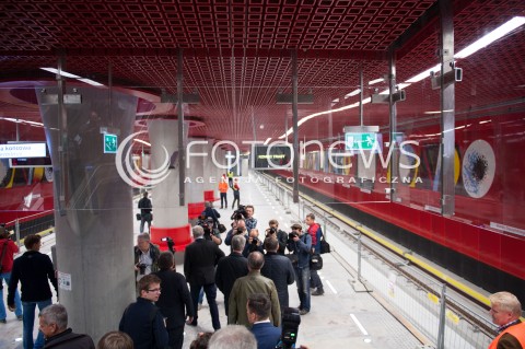  28.09.2014 WARSZAWA<br />PRZEJAZD POCIAGIEM INSPIRO TRASA CENTRALNEGO ODCINKA II LINII METRA<br />N/Z STACJA RONDO DASZYNSKIEGO<br /> 