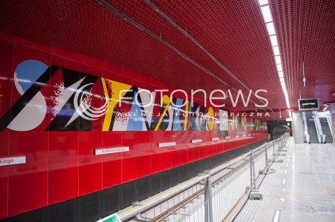  28.09.2014 WARSZAWA<br />PRZEJAZD POCIAGIEM INSPIRO TRASA CENTRALNEGO ODCINKA II LINII METRA<br />N/Z STACJA RONDO DASZYNSKIEGO<br /> 