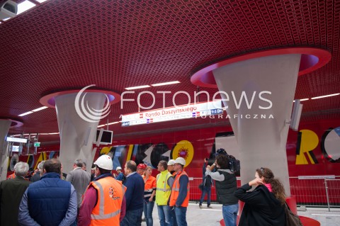  28.09.2014 WARSZAWA<br />PRZEJAZD POCIAGIEM INSPIRO TRASA CENTRALNEGO ODCINKA II LINII METRA<br />N/Z STACJA RONDO DASZYNSKIEGO<br /> 