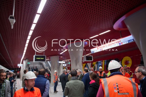  28.09.2014 WARSZAWA<br />PRZEJAZD POCIAGIEM INSPIRO TRASA CENTRALNEGO ODCINKA II LINII METRA<br />N/Z STACJA RONDO DASZYNSKIEGO<br /> 