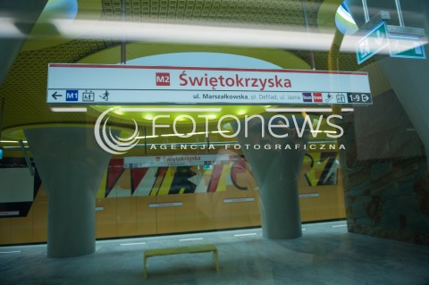  28.09.2014 WARSZAWA<br />PRZEJAZD POCIAGIEM INSPIRO TRASA CENTRALNEGO ODCINKA II LINII METRA<br />N/Z STACJA SWIETOKRZYSKA<br /> 