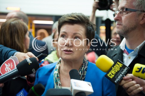  28.09.2014 WARSZAWA<br />PRZEJAZD POCIAGIEM INSPIRO TRASA CENTRALNEGO ODCINKA II LINII METRA<br />N/Z HANNA GRONKIEWICZ WALTZ<br /> 