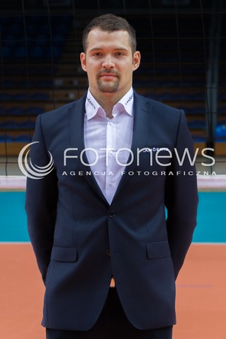  29.09.2014 RZESZOW <br />SESJA ZDJECIOWA SIATKARZY ASSECO RESOVIA<br />N/Z MACIEJ PAJAK - TEAM MANAGER<br /> 