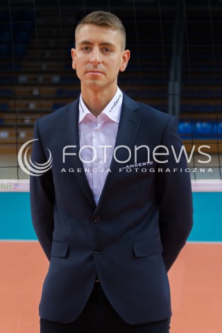  29.09.2014 RZESZOW <br />SESJA ZDJECIOWA SIATKARZY ASSECO RESOVIA<br />N/Z MICHAL MIESZKO GOGOL - STATYSTYK<br /> 