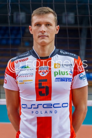  29.09.2014 RZESZOW <br />SESJA ZDJECIOWA SIATKARZY ASSECO RESOVIA<br />N/Z LUKAS TICHACEK<br /> 
